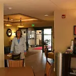 Hampton Inn Perry 